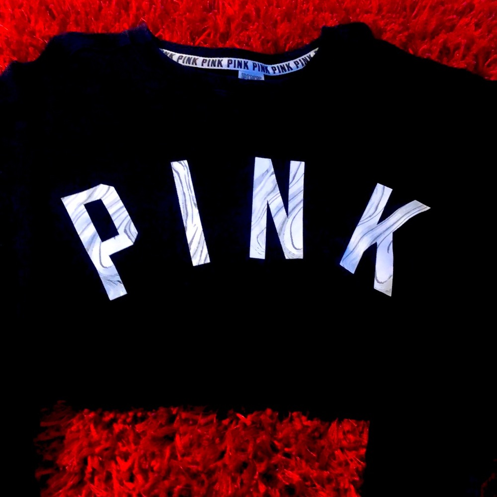 Pink cropped tee